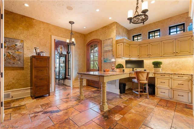 4809 Lantern Hill Circle NW, Canton, OH 44718