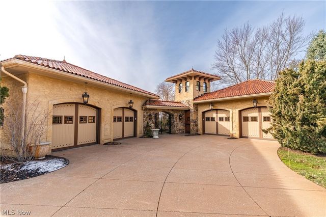 4809 Lantern Hill Circle NW, Canton, OH 44718