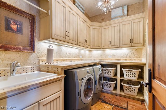 4809 Lantern Hill Circle NW, Canton, OH 44718