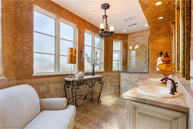 4809 Lantern Hill Circle NW, Canton, OH 44718