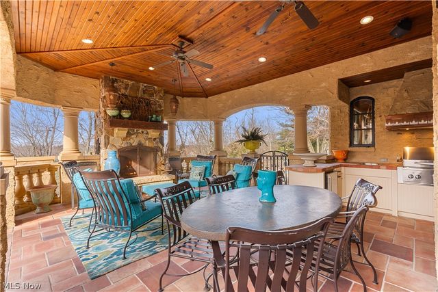 4809 Lantern Hill Circle NW, Canton, OH 44718