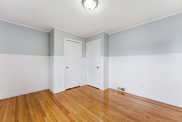 178 Penrose St, Springfield, MA 01109