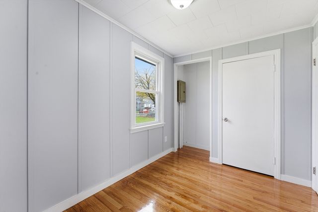 178 Penrose St, Springfield, MA 01109