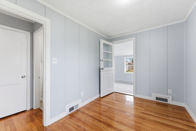 178 Penrose St, Springfield, MA 01109