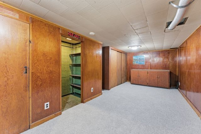 178 Penrose St, Springfield, MA 01109