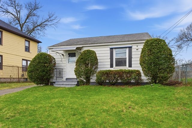 178 Penrose St, Springfield, MA 01109