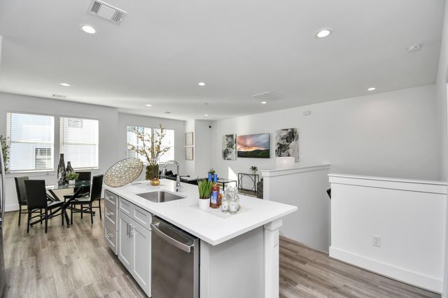 9018 Laverne Laurel Lane, Houston, TX 77080