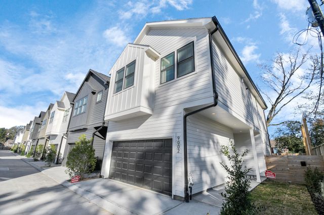 9018 Laverne Laurel Lane, Houston, TX 77080