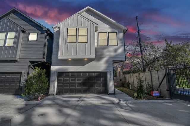 9018 Laverne Laurel Lane, Houston, TX 77080