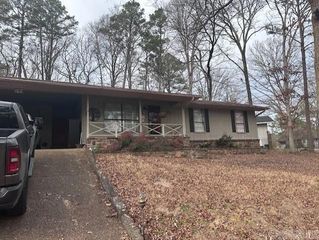 47 Malaga Way, Hot Springs Village, AR 71909