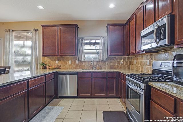 6606 Bowie, San Antonio, TX 78253