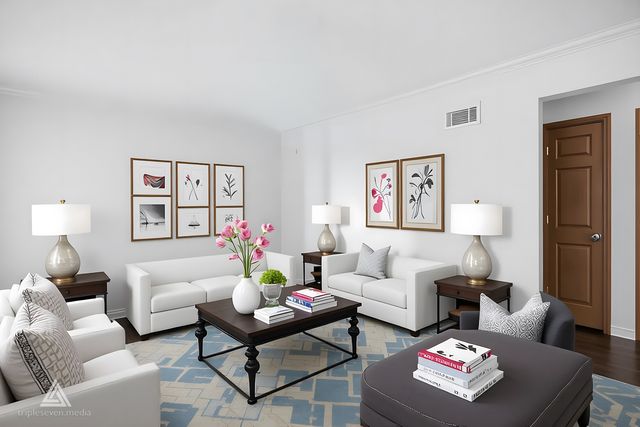 7034 W 114th Place, Worth, IL 60482