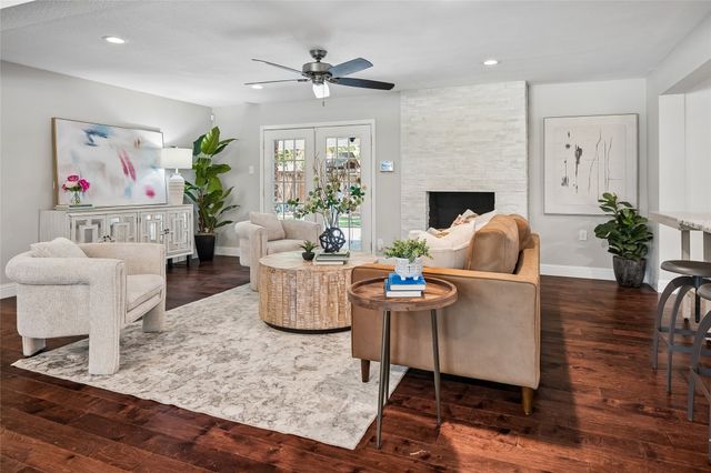 9614 Brentgate Drive, Dallas, TX 75238