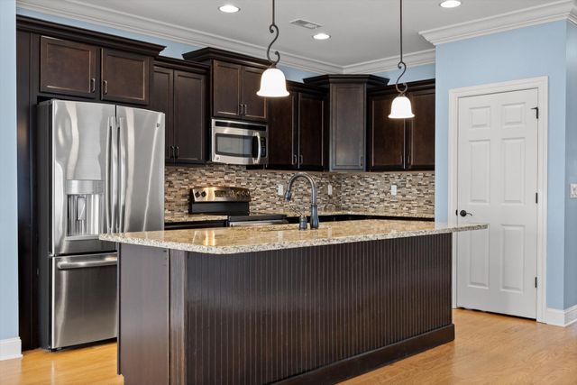 8442 Deer Run Circle, Ooltewah, TN 37363