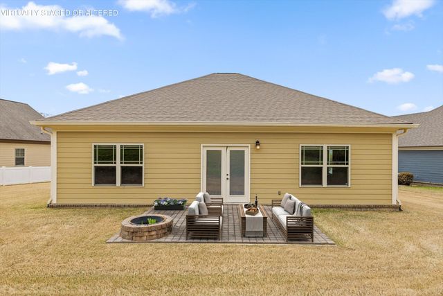 8442 Deer Run Circle, Ooltewah, TN 37363