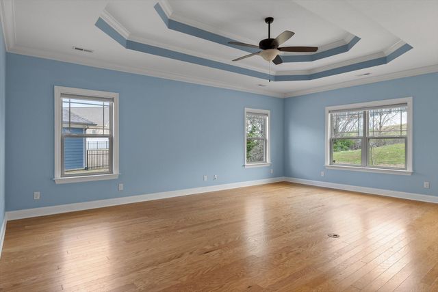 8442 Deer Run Circle, Ooltewah, TN 37363