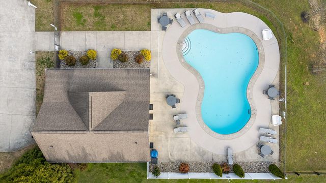 8442 Deer Run Circle, Ooltewah, TN 37363