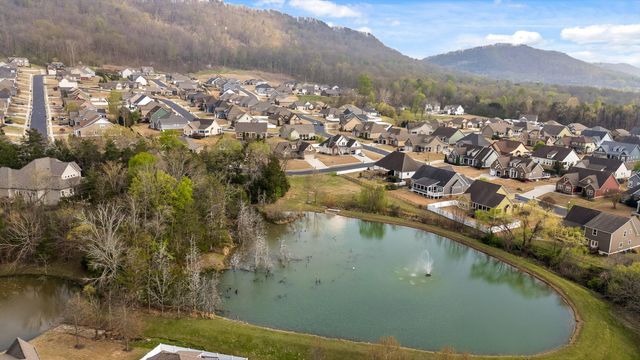 8442 Deer Run Circle, Ooltewah, TN 37363