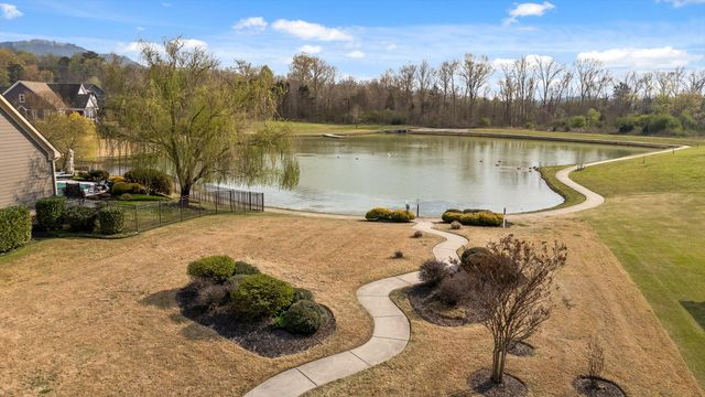 8442 Deer Run Circle, Ooltewah, TN 37363