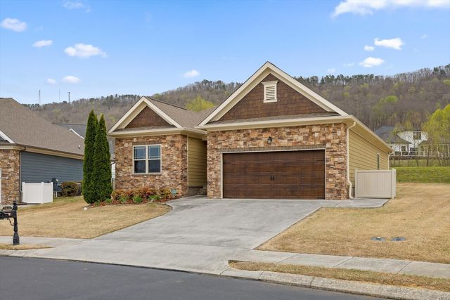 8442 Deer Run Circle, Ooltewah, TN 37363