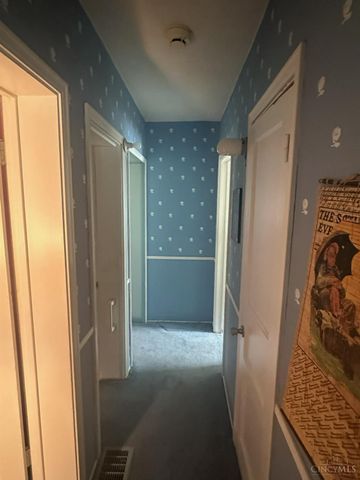 1815 Catalpa Avenue, Cincinnati, OH 45239