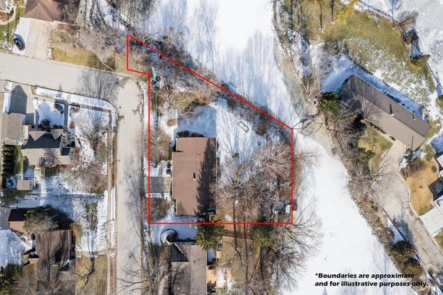 225 N Concord AVENUE, Watertown, WI 53094