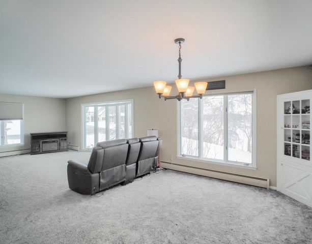 225 N Concord AVENUE, Watertown, WI 53094