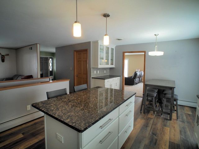 225 N Concord AVENUE, Watertown, WI 53094