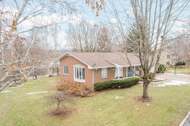 225 N Concord AVENUE, Watertown, WI 53094