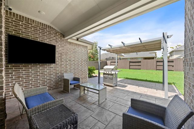 16855 Bark Cabin Drive, Humble, TX 77346
