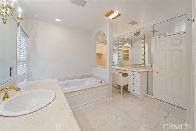 4178 Regal Oak Drive, Encino (los Angeles), CA 91436