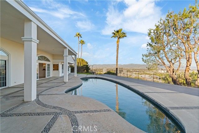 4178 Regal Oak Drive, Encino (los Angeles), CA 91436