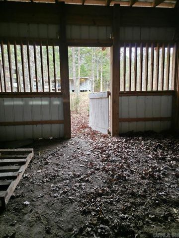 287 Thistle Valley Road, Violet Hill, AR 72584