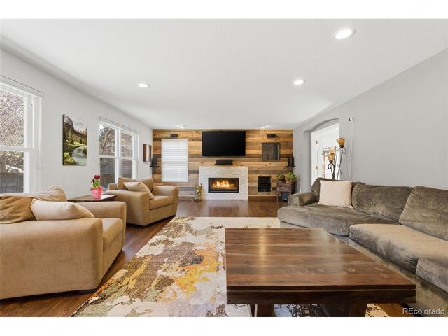 8966 Green Meadows Ct, Highlands Ranch, CO 80126