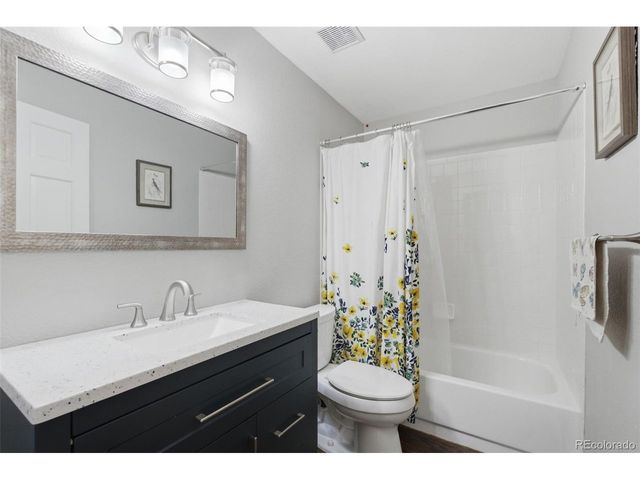 8966 Green Meadows Ct, Highlands Ranch, CO 80126