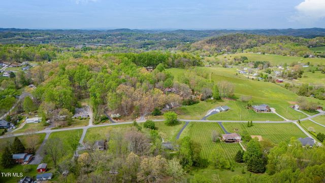 364 Max Jett Road, Johnson City, TN 37601