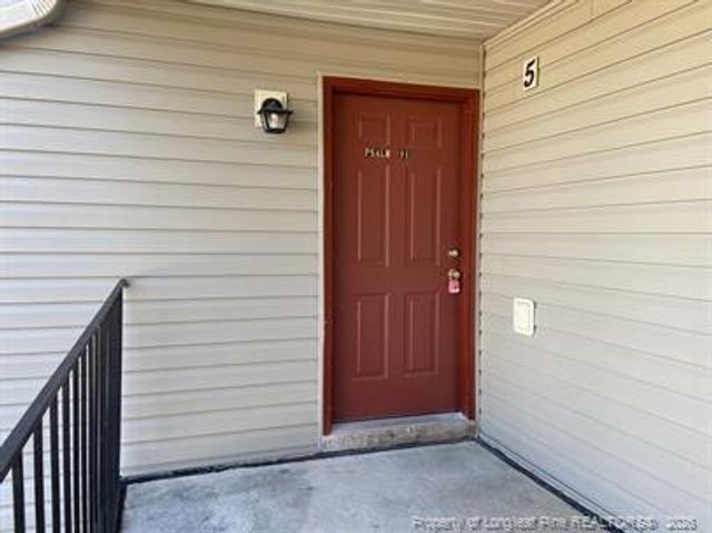 6403 Starbrook Drive 5, Fayetteville, NC 28304