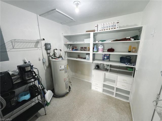 930 Narcissus ST, North Fort Myers, FL 33903