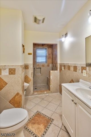 34 Hedden Ter, Newark City, NJ 07108