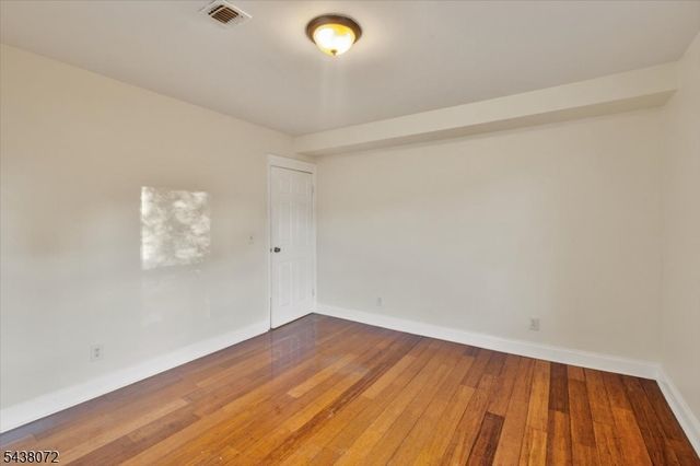 34 Hedden Ter, Newark City, NJ 07108