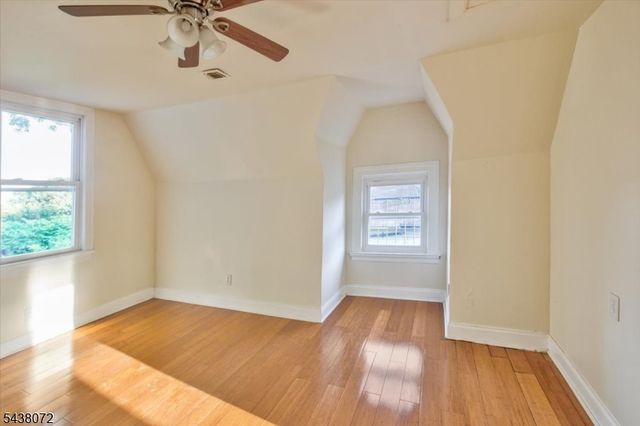 34 Hedden Ter, Newark City, NJ 07108