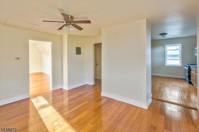 34 Hedden Ter, Newark City, NJ 07108