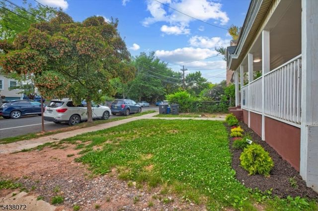 34 Hedden Ter, Newark City, NJ 07108