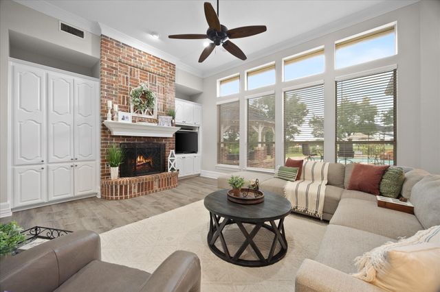 621 Liechty Court, Heath, TX 75032