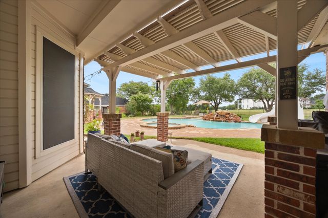 621 Liechty Court, Heath, TX 75032