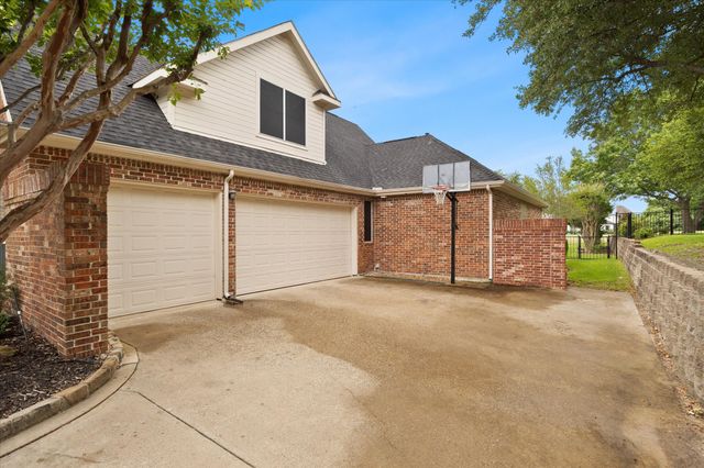 621 Liechty Court, Heath, TX 75032