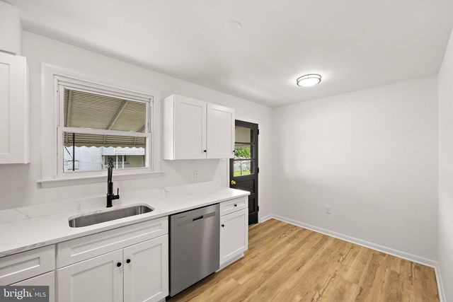1350 PRICE ST, Marcus Hook, PA 19061