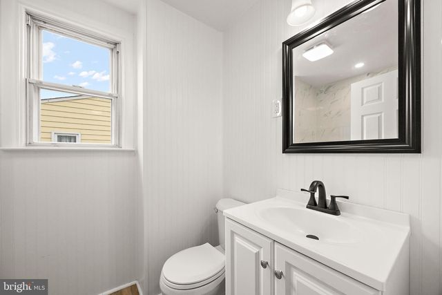 1350 PRICE ST, Marcus Hook, PA 19061