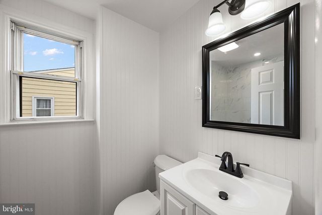 1350 PRICE ST, Marcus Hook, PA 19061