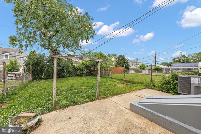 1350 PRICE ST, Marcus Hook, PA 19061